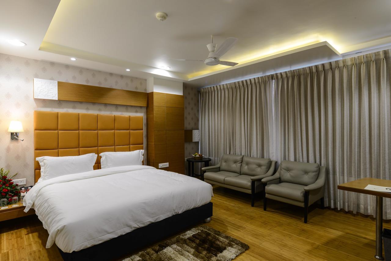 Hotel Atishay Bhópál Exteriér fotografie